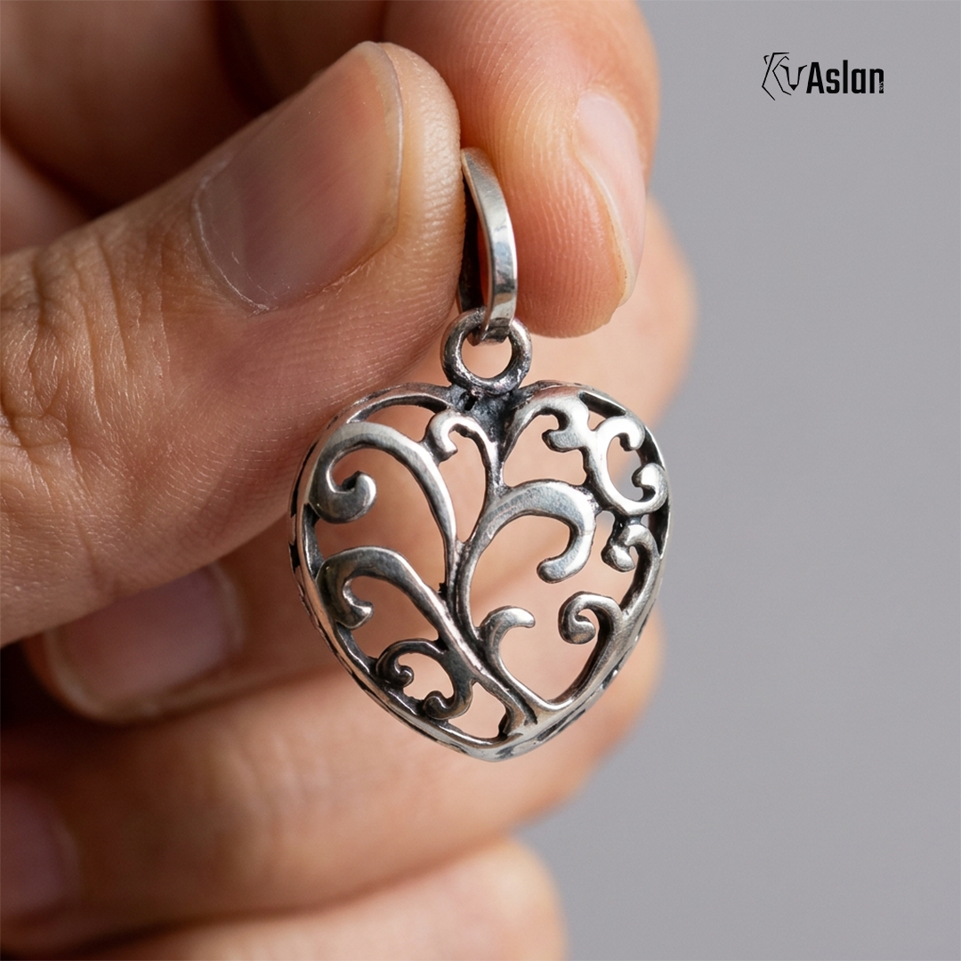 Dije Corazón Enredadera