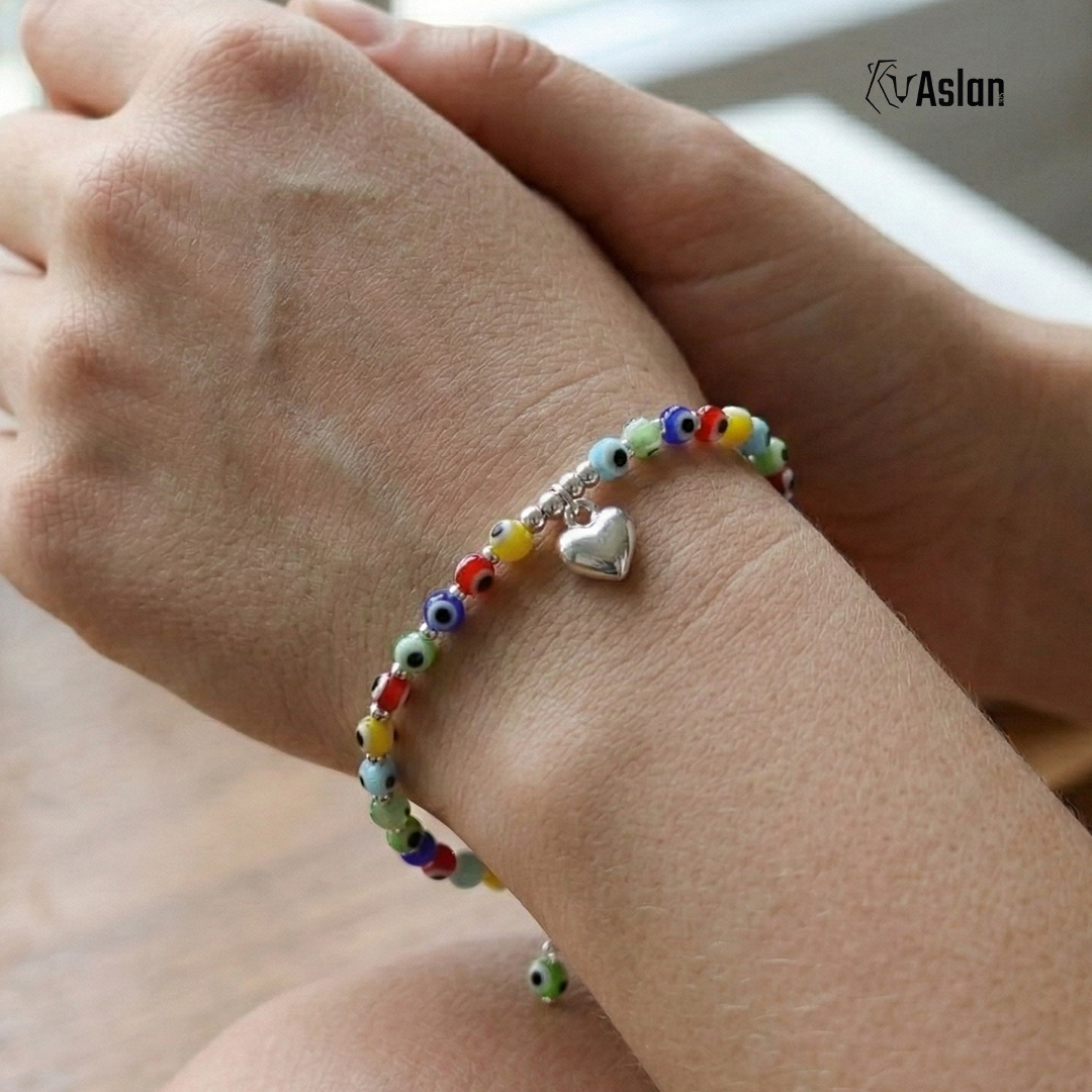 Pulsera ojo con corazón