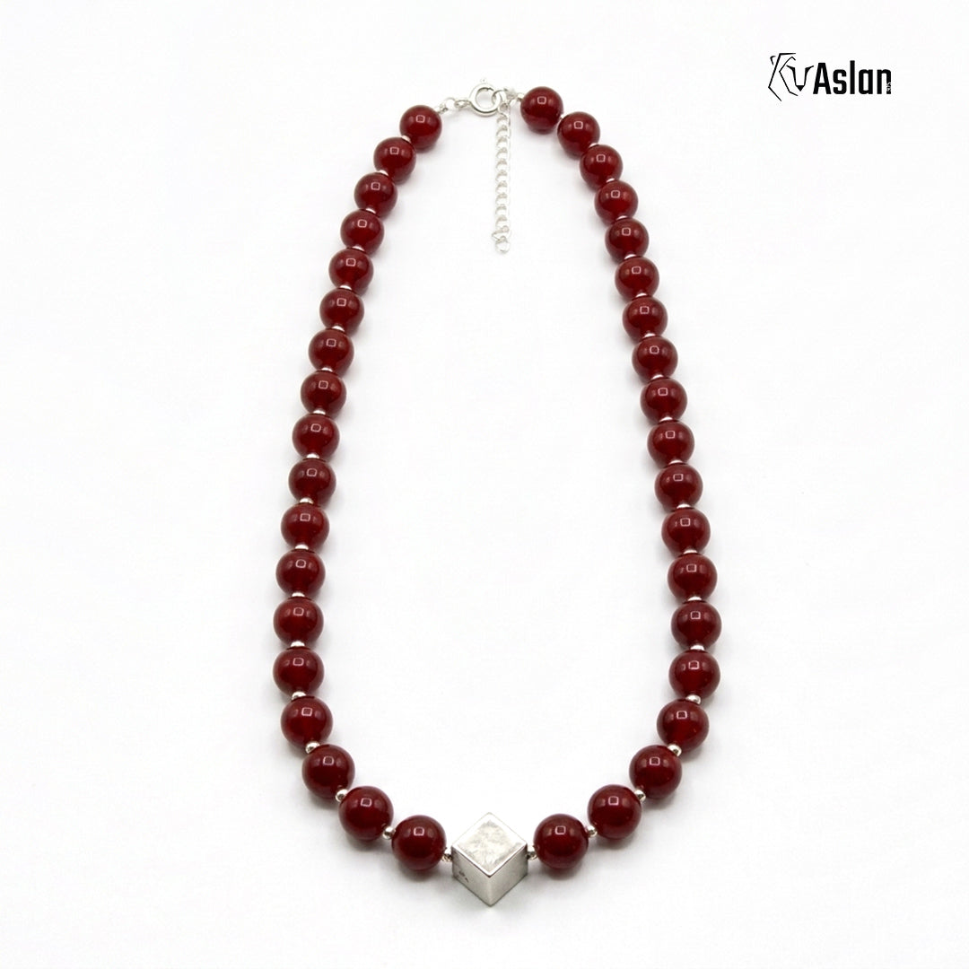 Collar Cubo Rojo