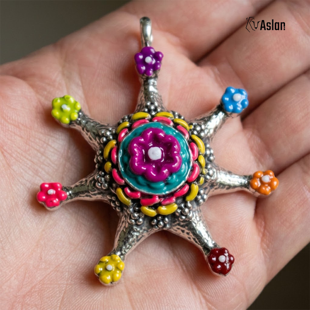 Dije Estrella de Flores