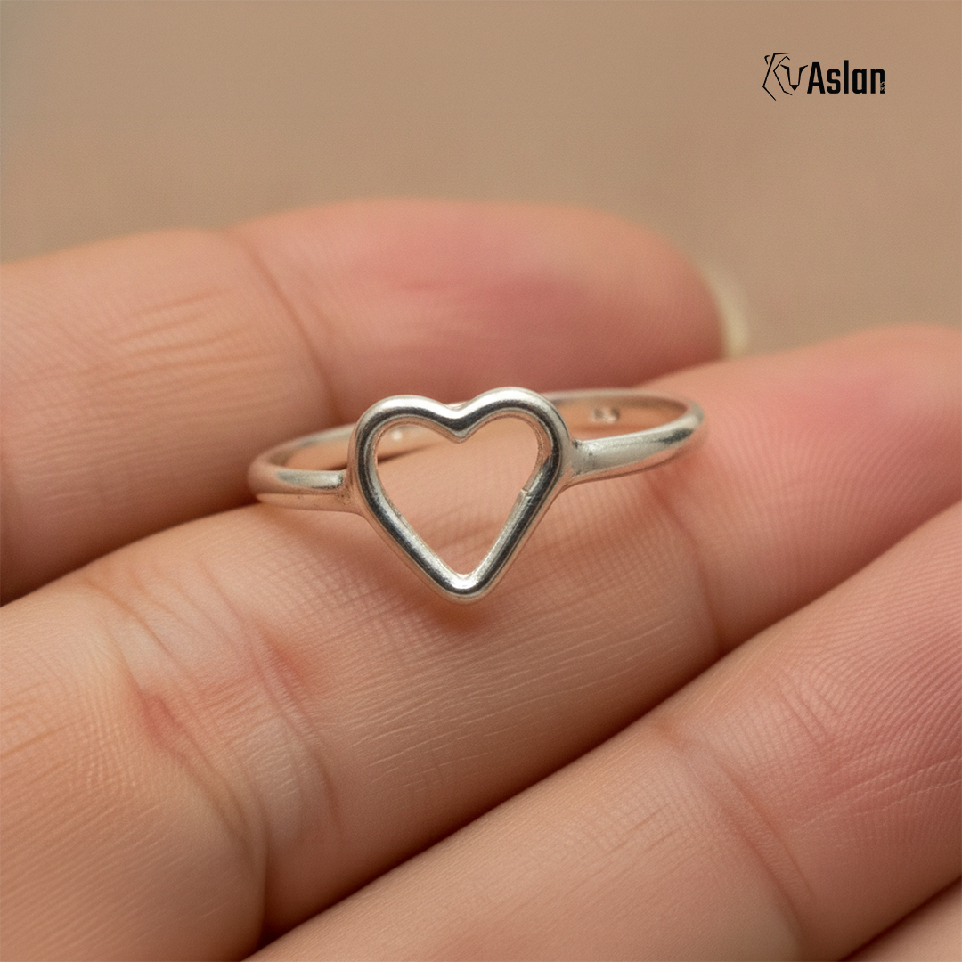 Anillo corazón libre
