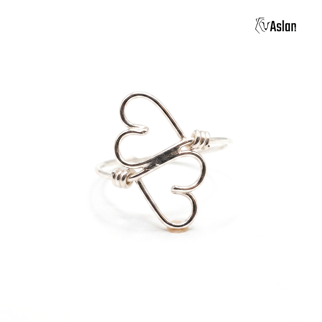 Anillo doble corazón alambre