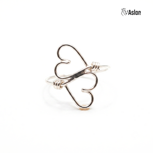 Anillo doble corazón alambre