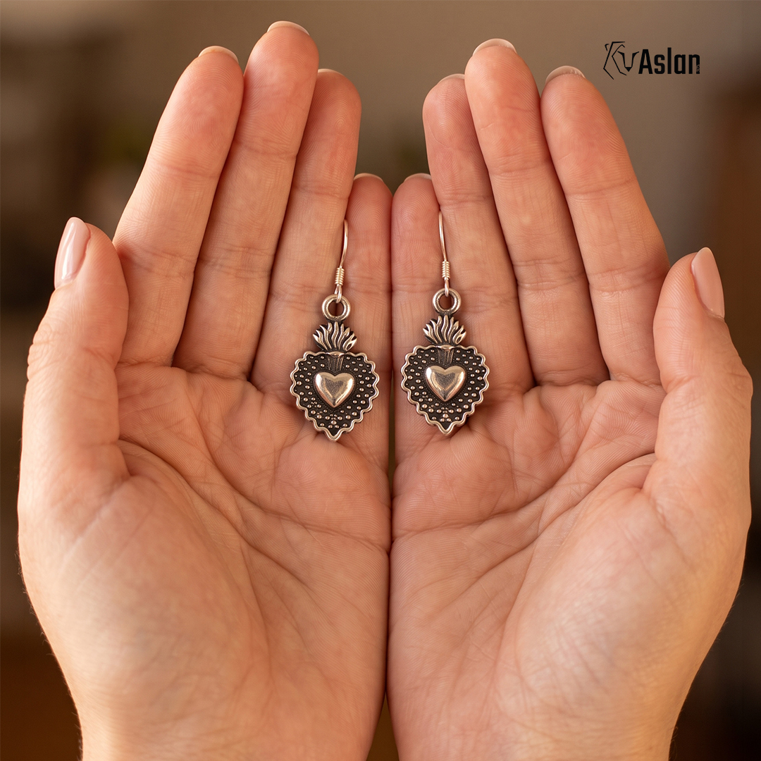 Aretes sagrado corazón
