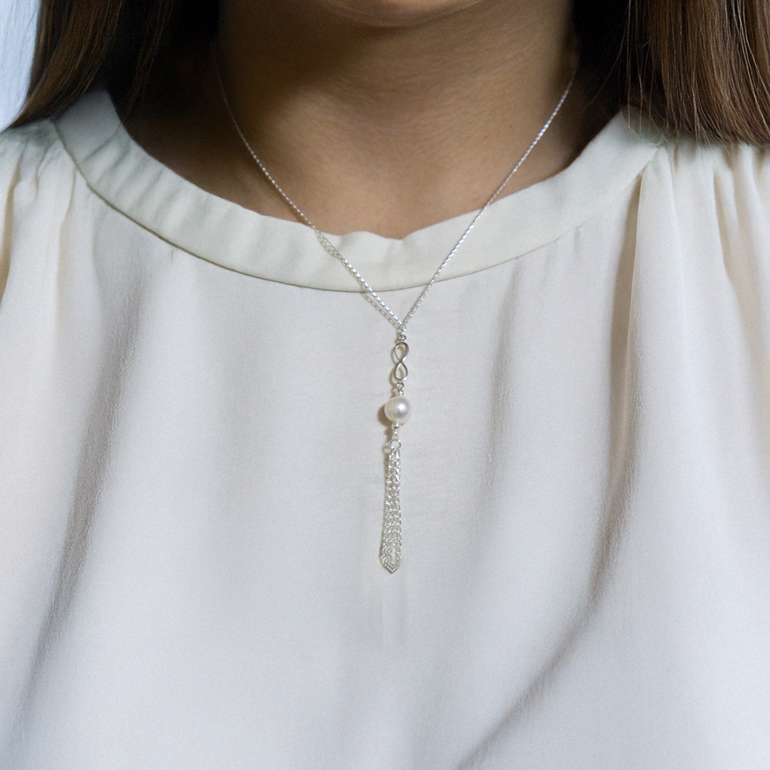 Collar infinita