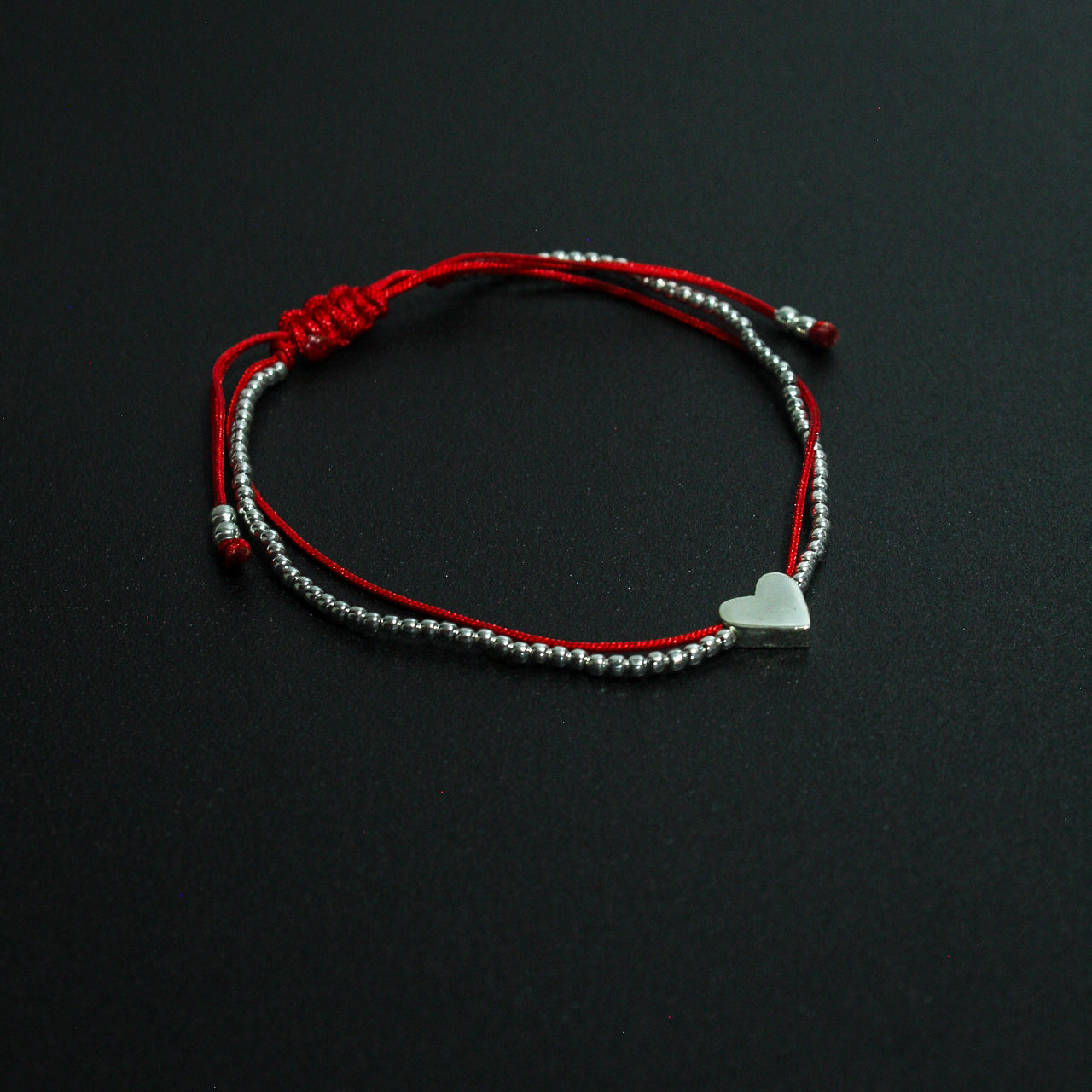 Pulsera de hilo y plata