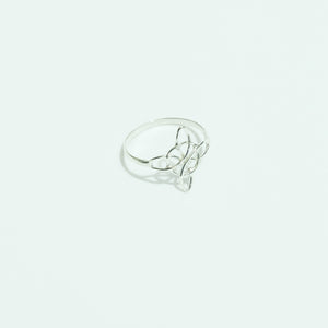 Anillo grande nudo de bruja