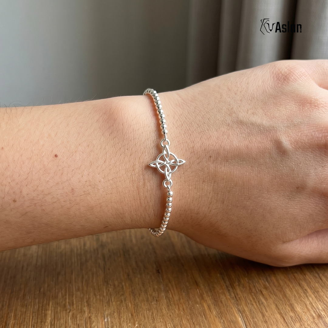 Pulsera nudo protector