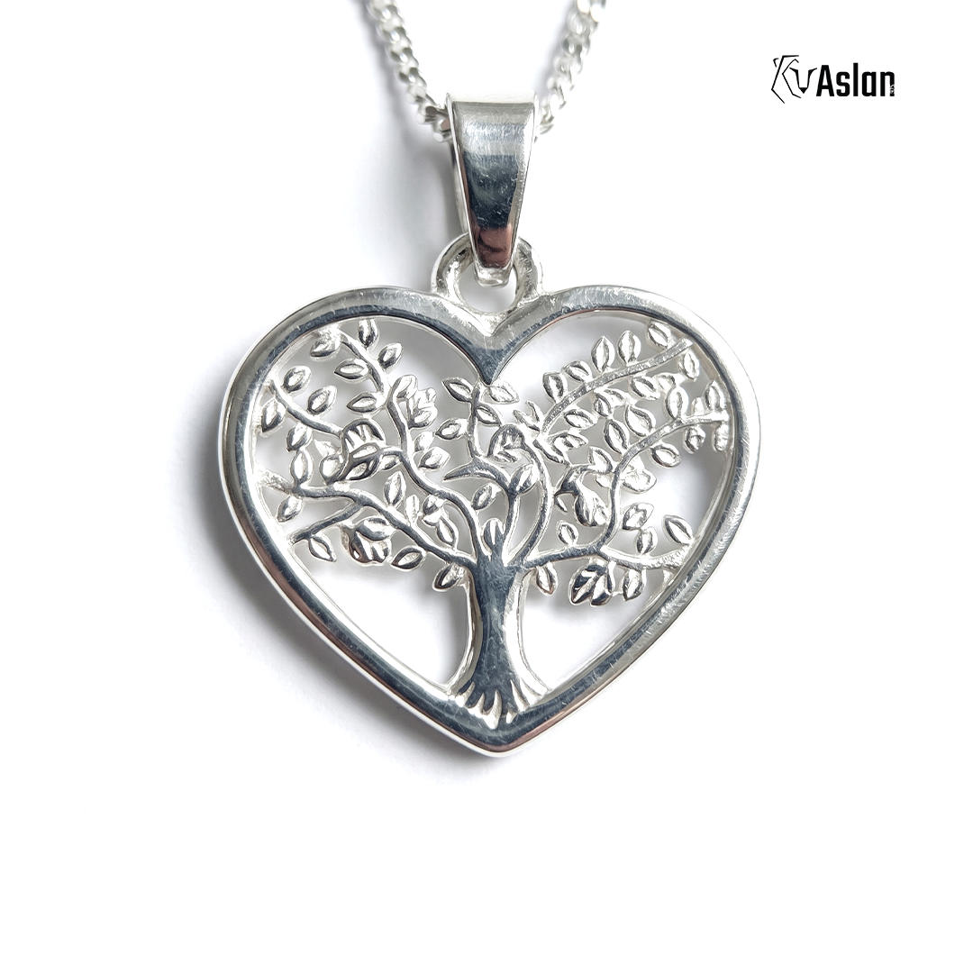 Cadena Arbol de la vida en corazón