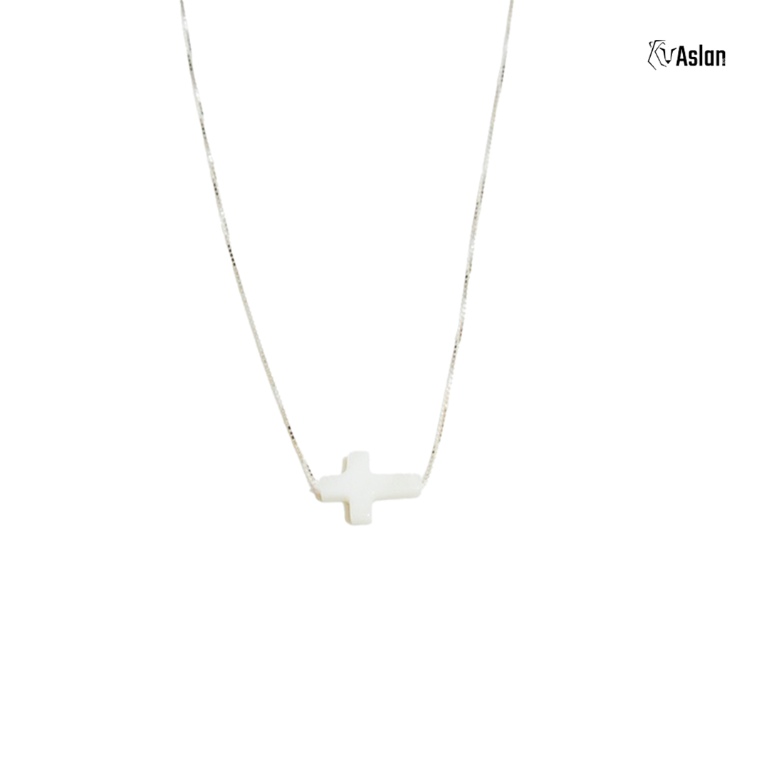 Choker cruz de perla en veneciana