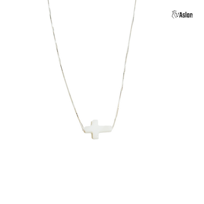 Choker cruz de perla en veneciana