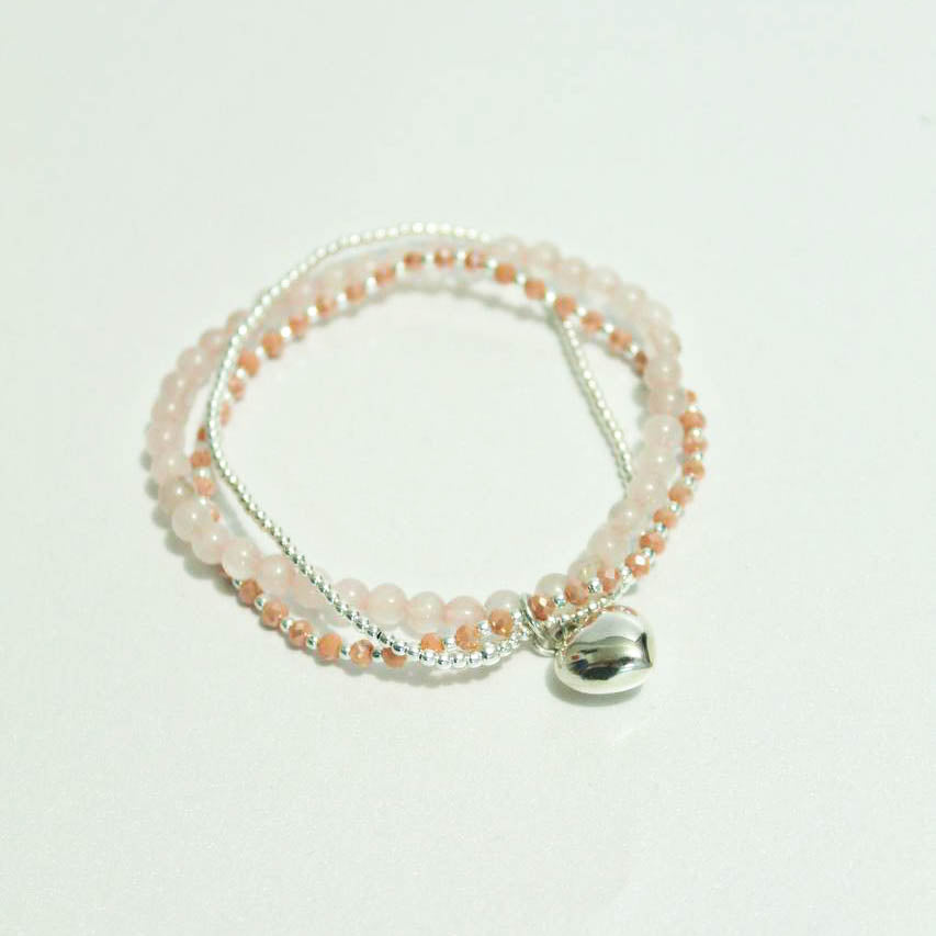 Pulsera pastel de corazón