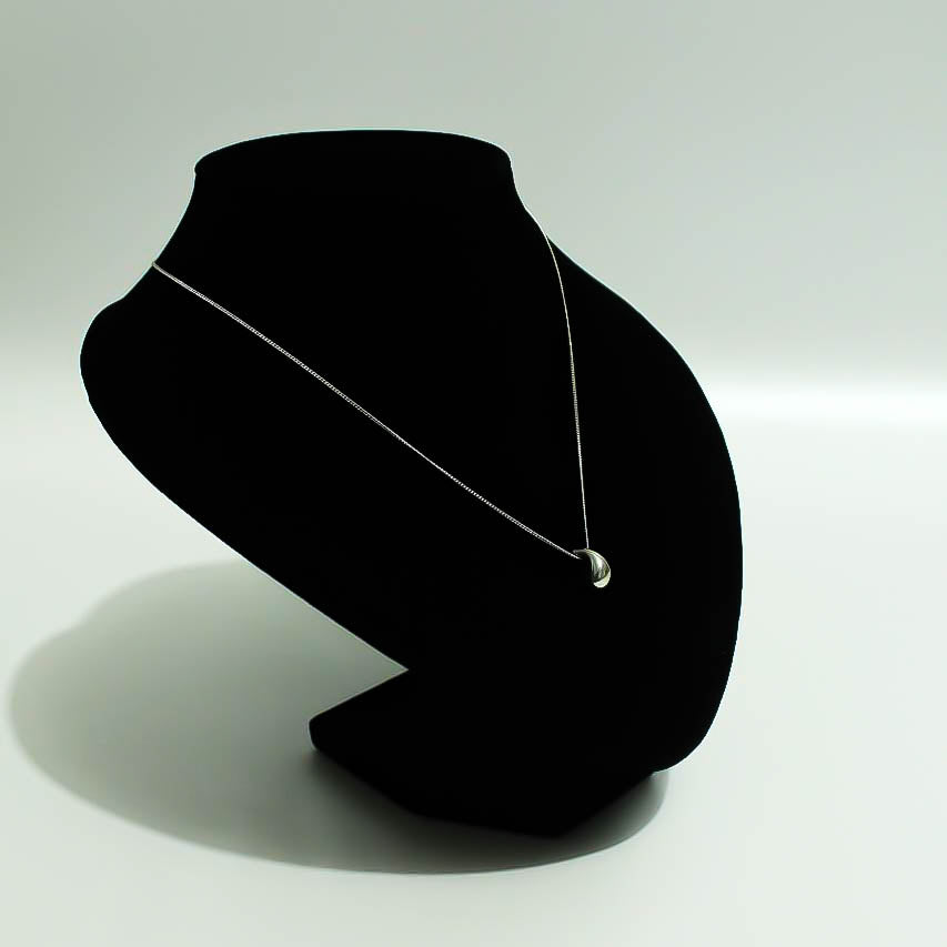 Collar gota globo