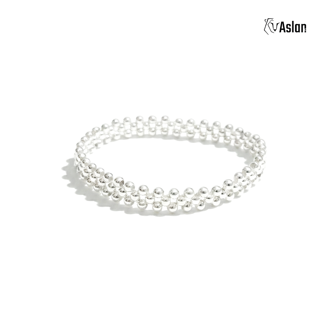 Pulsera tejida 