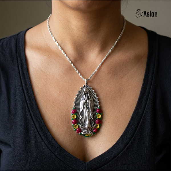 Dije Guadalupe de las Rosas